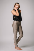 Mia Shiny High Waist Pin tuck legging - Sand